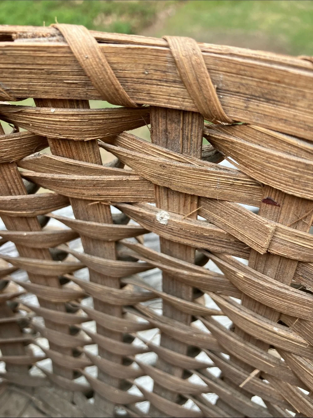 Mid 20th-Century Ash Splint Curly Weave Basket Porcupine Maine